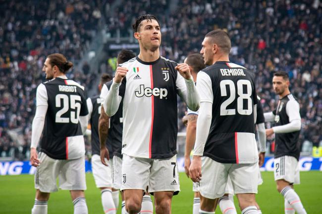 利物浦战平尤文，C罗梅开二度足总杯